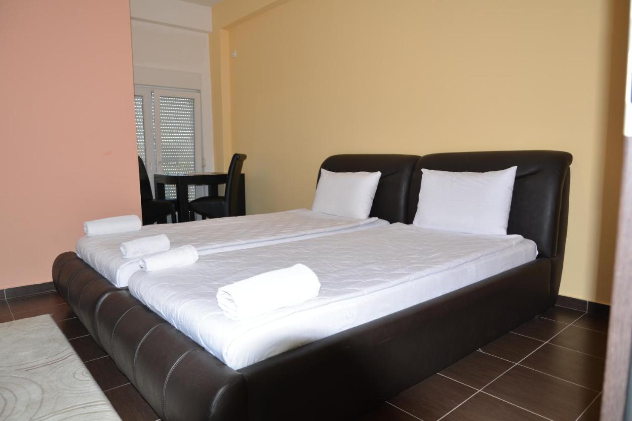 Hotel Konstantin Laplje Selo 外观 照片